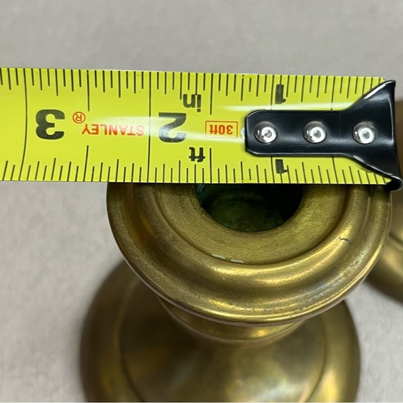 Vintage/Antique Hollow Form Brass Candlesticks Candle Holder Pair Set of 2 - Picture 9 of 9